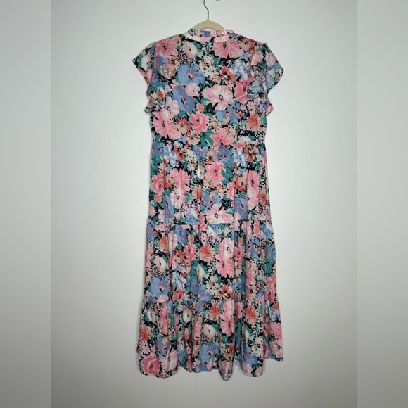 NWT Entro Floral Pastel Maxi Dress Size Medium Tiered Ruffle Flutter Sleeve - Picture 2 of 11
